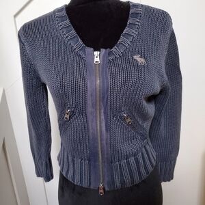 Cropped Long Sleeve Zippered Sweater